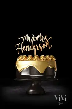 Wedding cake topper with personalized surname. Personalized wedding cake topper. Rustic wedding cake topper. Custom wedding Cake 
Wedding cake topper with personalized surname. Personalized wedding cake topper. Rustic wedding cake topper. Custom wedding Cake