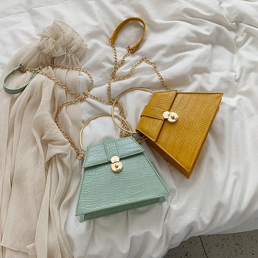 Fashion Metal Top Handle Women's Handbags Retro Stone Chain Shoulder Bags for Women Casual Pu Ladies Purses Clutch Messenger Bag 
Fashion Metal Top Handle Women's Handbags Retro Stone Chain Shoulder Bags for Women Casual Pu Ladies Purses Clutch Messenger Bag
