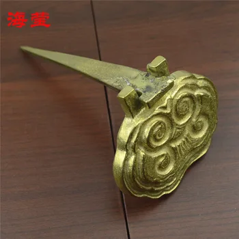 Vintage Xiangyun Plaque Frame
Vintage Xiangyun Plaque Frame