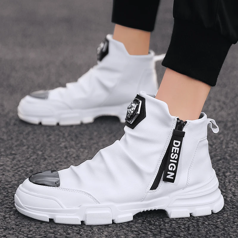 2020 New Spring Autumn Men's Bright Personality High-top Casual Shoes British Style Tide Brand Designer Casual Men studs Sneaker
2020 New Spring Autumn Men's Bright Personality High-top Casual Shoes British Style Tide Brand Designer Casual Men studs Sneaker