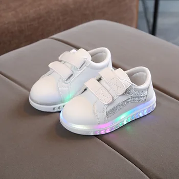 2020 New Luminous Sneakers Children Shoes Shoes for Boys girl with Light Glowing Sneakers Children Casual Shoes with Light Up
2020 New Luminous Sneakers Children Shoes Shoes for Boys girl with Light Glowing Sneakers Children Casual Shoes with Light Up