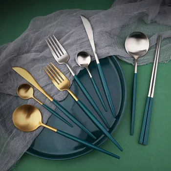 4pcs/set Stainless Steel Tableware Knife Fork Spoon Chopsticks Set Dark Green Gold Vintage Cutlery Dinner Set Home Kitchen Tool 
4pcs/set Stainless Steel Tableware Knife Fork Spoon Chopsticks Set Dark Green Gold Vintage Cutlery Dinner Set Home Kitchen Tool