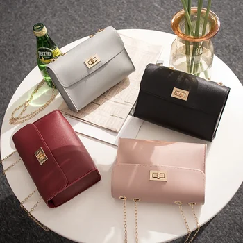 British Fashion Simple Small Square Bag Women's Designer Handbag 2020 High-quality PU Leather Chain Mobile Phone Shoulder bags
British Fashion Simple Small Square Bag Women's Designer Handbag 2020 High-quality PU Leather Chain Mobile Phone Shoulder bags