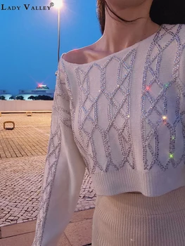 Heavy-duty hot drilling diamond sweater women's head autumn and winter new French small knit sweater short paragraph 
Heavy-duty hot drilling diamond sweater women's head autumn and winter new French small knit sweater short paragraph