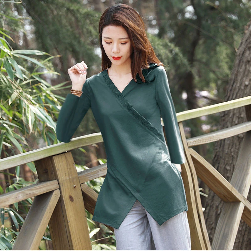 Autumn Fashion Women Black Long Sleeve Tshirt Elegant Slim Vintage Embroidery V-neck Tee Shirt Femme Cotton Tops Plus Size D387
Autumn Fashion Women Black Long Sleeve Tshirt Elegant Slim Vintage Embroidery V-neck Tee Shirt Femme Cotton Tops Plus Size D387