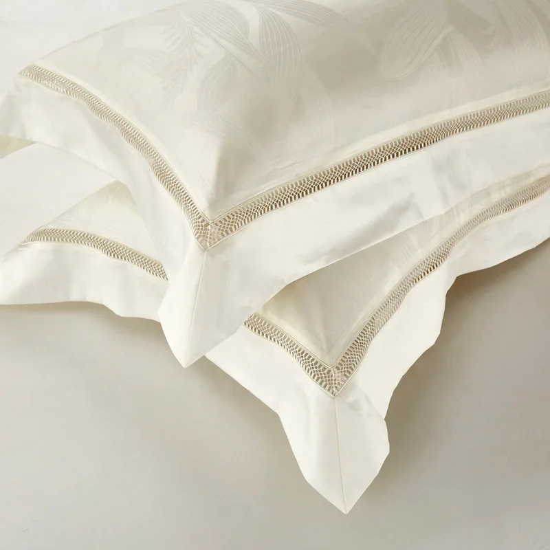 Premium Egyptian Cotton Jacquard Duvet Cover Set in silver on king bed