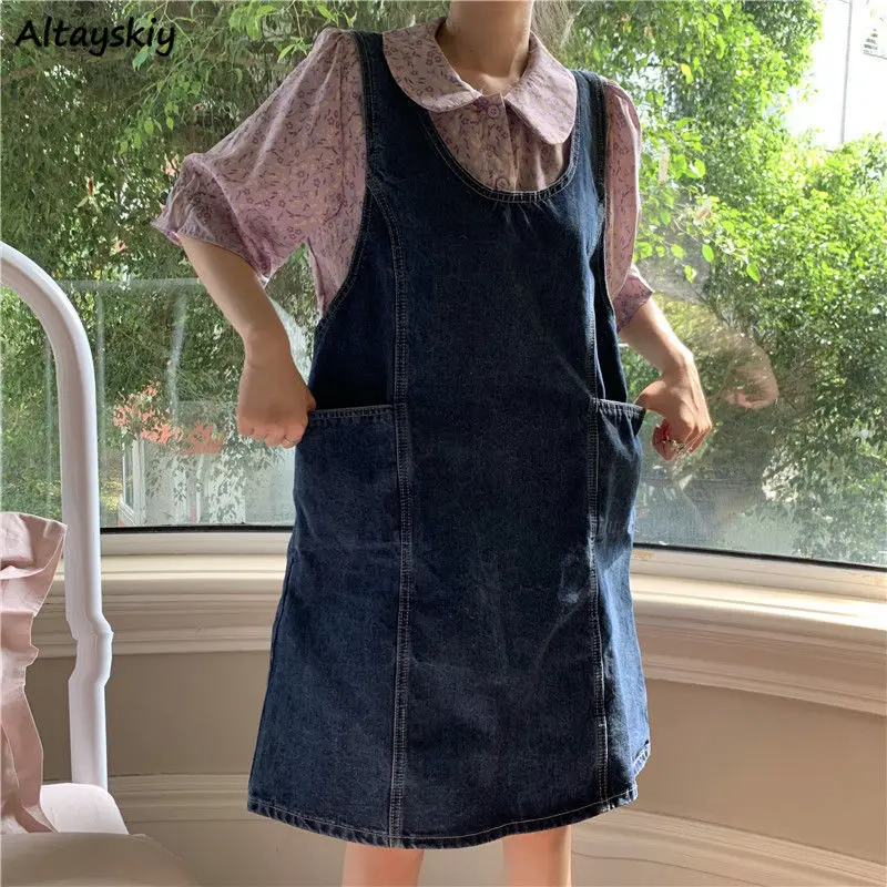Summer Sleeveless Denim Dress Women Vintage Preppy Multi-pockets Loose Knee Length Dresses Students Chic Youth Casual Streetwear
Summer Sleeveless Denim Dress Women Vintage Preppy Multi-pockets Loose Knee Length Dresses Students Chic Youth Casual Streetwear