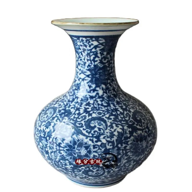 

Chinese Ancient Kiln Porcelain Vase With Blue And White Porcelain