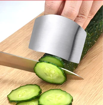 200pcs Finger Guard Protect Finger Hand Cut Hand Protector Cut Finger Protection Tool Stainless Steel Kitchen Tool 
200pcs Finger Guard Protect Finger Hand Cut Hand Protector Cut Finger Protection Tool Stainless Steel Kitchen Tool