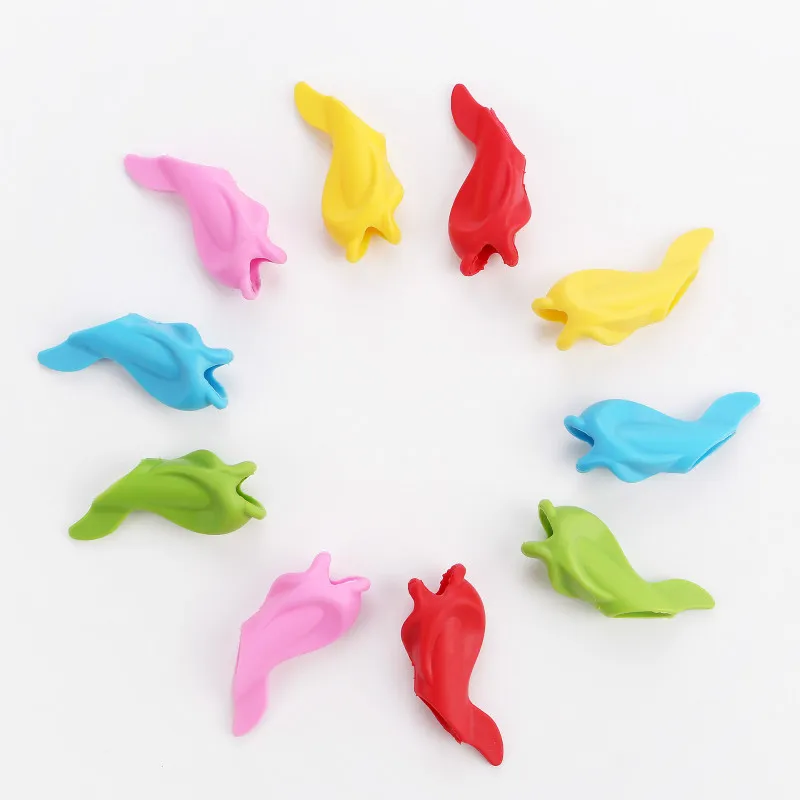 5pcs/bag Children Montessori Learning Partner Students Stationery Pencil Holding Device Correcting Pen Holder Postures Grip toys
5pcs/bag Children Montessori Learning Partner Students Stationery Pencil Holding Device Correcting Pen Holder Postures Grip toys