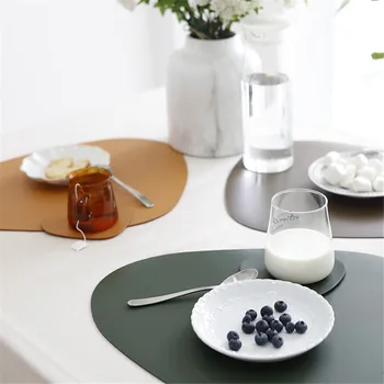 Luxury PU Leather Placemat Coaster Set Oval Dining Table Mat Cup Mat Waterproof Heat-insulated Pad Home Desktop Decoration 1pc
Luxury PU Leather Placemat Coaster Set Oval Dining Table Mat Cup Mat Waterproof Heat-insulated Pad Home Desktop Decoration 1pc