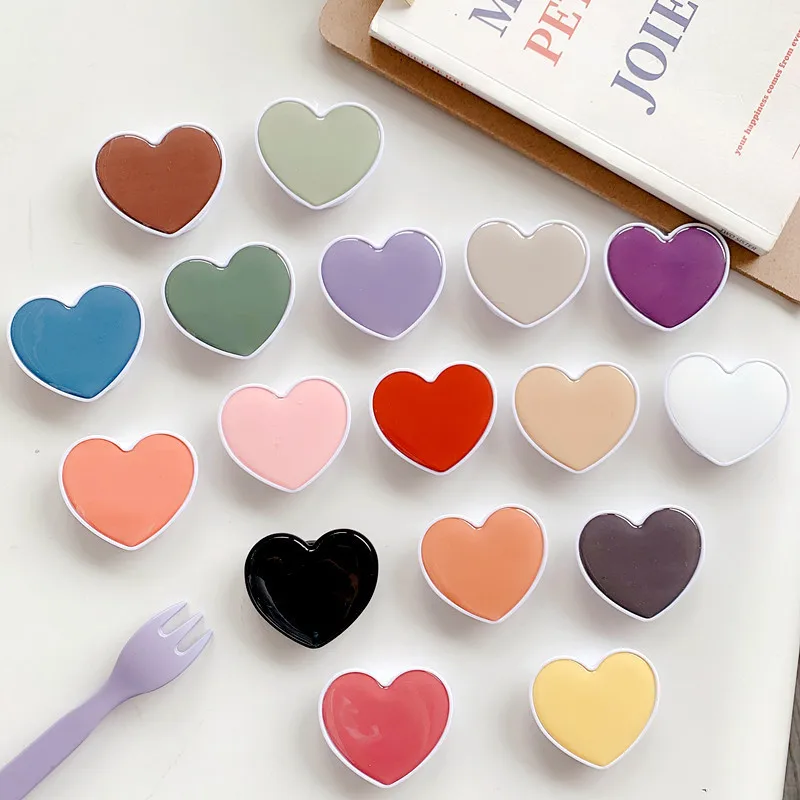 New cute heart-shaped solid color foldable mobile phone handle bracket mobile phone ring bracket airbag bracket for iPhone
New cute heart-shaped solid color foldable mobile phone handle bracket mobile phone ring bracket airbag bracket for iPhone