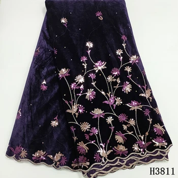 Velvet lace fabric 2020 high quality Nigerian lace fabrics African Sequins Embroidered Velvet fabric for Sewing Dress HJ3811
Velvet lace fabric 2020 high quality Nigerian lace fabrics African Sequins Embroidered Velvet fabric for Sewing Dress HJ3811