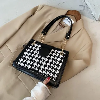 Women's Bags 2020 New Trendy Wear Fashion Korean Style Shoulder Bag Cute Messenger Bag Femme Chain Bag
Women's Bags 2020 New Trendy Wear Fashion Korean Style Shoulder Bag Cute Messenger Bag Femme Chain Bag