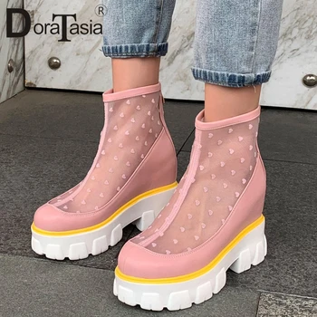 DORATASIA Sexy Girl Round Toe Polk Dot Platform Ankle Boots Casual Leisure Boots Women Zipper Leisure Chunky Heel Shoes Woman
DORATASIA Sexy Girl Round Toe Polk Dot Platform Ankle Boots Casual Leisure Boots Women Zipper Leisure Chunky Heel Shoes Woman
