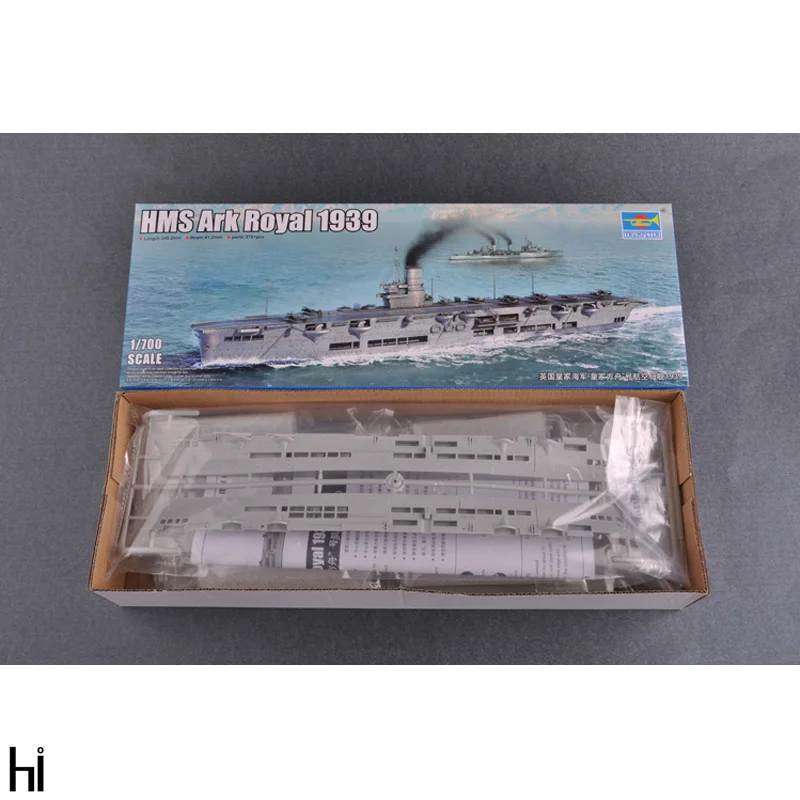 

Trumpeter 06713 1/700 HMS Ark Royal 1939 Aircraft Carrier Military Ship Assembly Plastic Toy Model Building Kit