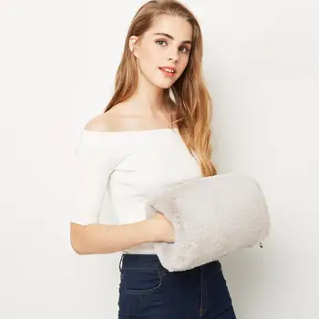 Explosion Proof Hot Water Bottle High-quality Portable Personality Comfortable Bag Hand Warmer with Insulation Plush Cloth
Explosion Proof Hot Water Bottle High-quality Portable Personality Comfortable Bag Hand Warmer with Insulation Plush Cloth