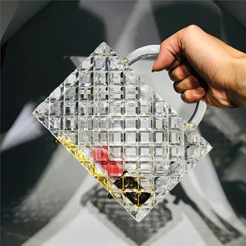 Women Clear Acrylic Box Evening Bag Girls Square Plaid Clutch Purses Handbag Ladies Transparent Crystal Beach Bag
Women Clear Acrylic Box Evening Bag Girls Square Plaid Clutch Purses Handbag Ladies Transparent Crystal Beach Bag