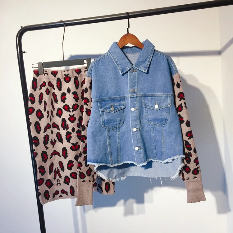 Neploe High Street Autumn Women Sets Leopard Patchwork Denim Jacket + Knitted Laopard Knee-length Skirt Fashion Suits Set 54871
Neploe High Street Autumn Women Sets Leopard Patchwork Denim Jacket + Knitted Laopard Knee-length Skirt Fashion Suits Set 54871