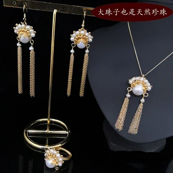 2020 New Handmade Natural Fresh Water Pearl Dangle Earrings Peking Opera Long Drop Tassel Natural Stone Head Earrings Jewelry
2020 New Handmade Natural Fresh Water Pearl Dangle Earrings Peking Opera Long Drop Tassel Natural Stone Head Earrings Jewelry