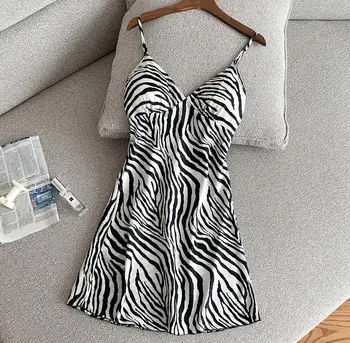 Wmyqdlq Ladies Pajamas Summer Imitation Silk Thin Black And White Printing Sling Home Service
Wmyqdlq Ladies Pajamas Summer Imitation Silk Thin Black And White Printing Sling Home Service