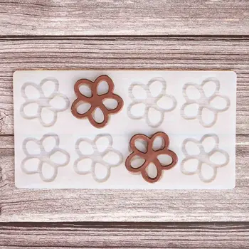 Hollow Flowers Shape Chocolate Stencil Mold Sharp End Stripe Shape Transfer Sheet Cake Edge Decoration Silicone Chablon
Hollow Flowers Shape Chocolate Stencil Mold Sharp End Stripe Shape Transfer Sheet Cake Edge Decoration Silicone Chablon