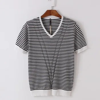Hong Kong style summer printed short-sleeved T-shirt men's Korean students trend loose round neck half-sleeved shirt
Hong Kong style summer printed short-sleeved T-shirt men's Korean students trend loose round neck half-sleeved shirt