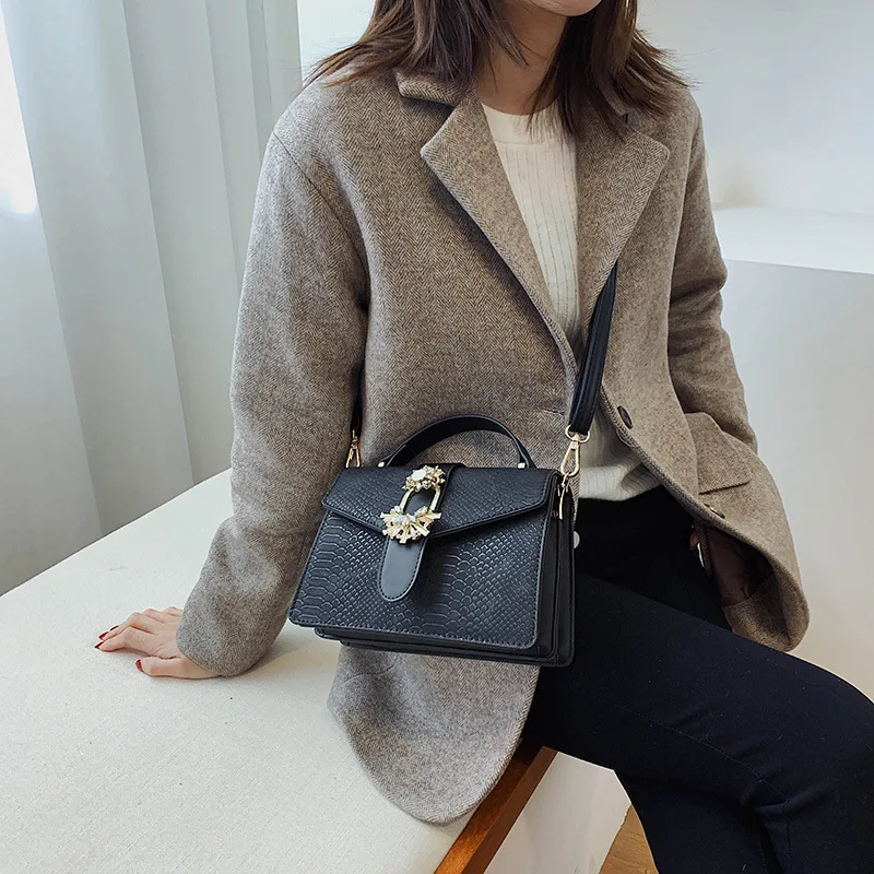 Elegant Bag Women's 2019 New Style Debutante Wind Snakeskin Shoulder Bag Korean-style Fashion Hand Square Sling Bag Shoulder Bag
Elegant Bag Women's 2019 New Style Debutante Wind Snakeskin Shoulder Bag Korean-style Fashion Hand Square Sling Bag Shoulder Bag