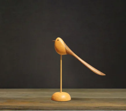 Height: 24cm Creative wooden puppet long-tailed birds and other animal crafts soft decoration model room decoration 
Height: 24cm Creative wooden puppet long-tailed birds and other animal crafts soft decoration model room decoration
