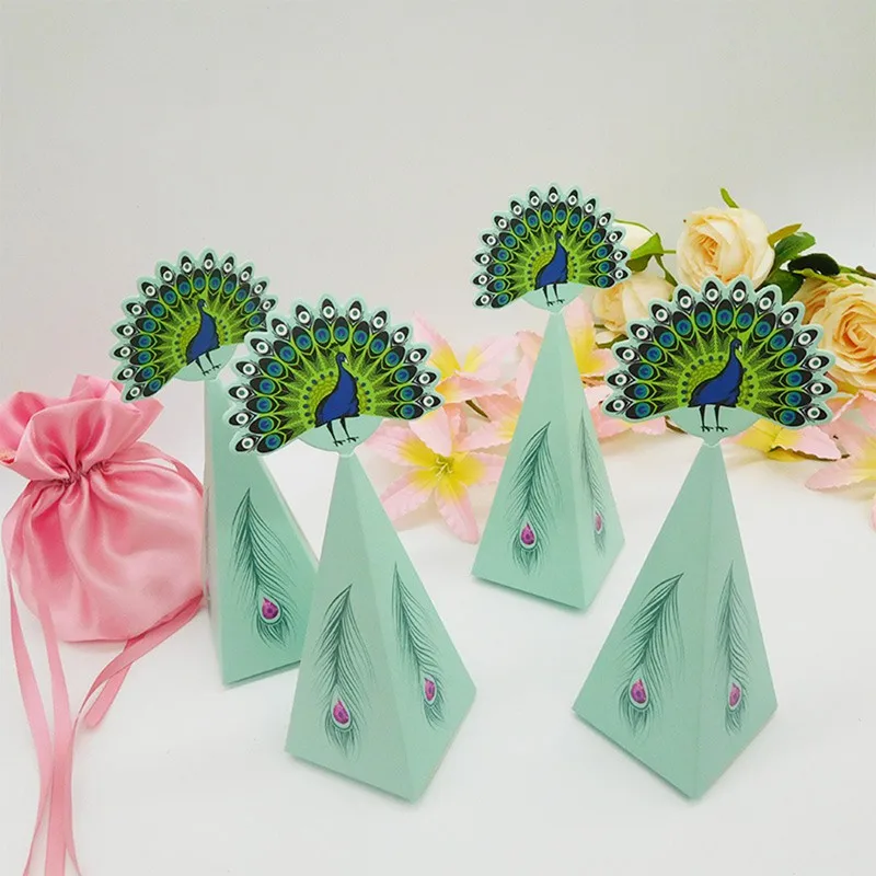 Фото Креативные павлиньи свадебные коробки конфет рождественские упаковочные для