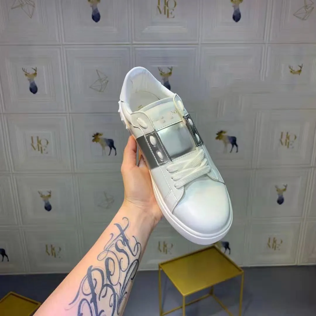 Casual Shoes Small White Shoes Womens Running Flat Shoes Lace Up Non-slip Students Sports Luxury Brand Shoes Women
Casual Shoes Small White Shoes Womens Running Flat Shoes Lace Up Non-slip Students Sports Luxury Brand Shoes Women