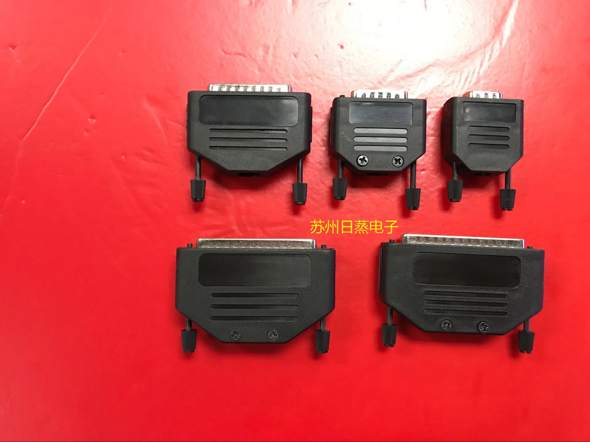 Imported RS232 Black Plastic Shell DB9 / DB15 / DB25 / DB37 / DB50 Core Shell Serial Shell Black
Imported RS232 Black Plastic Shell DB9 / DB15 / DB25 / DB37 / DB50 Core Shell Serial Shell Black