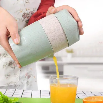 Kitchen Accessories Manual Plastic Fruit Tool Orange Lemon Squeezer Juicer Machine Portable Citrus Juicer
Kitchen Accessories Manual Plastic Fruit Tool Orange Lemon Squeezer Juicer Machine Portable Citrus Juicer