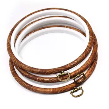 3 Pieces 5.3 inch Round Embroidery Hoops Bulk Imitated Wood Circle Cross Stitch Hoop Ring 
3 Pieces 5.3 inch Round Embroidery Hoops Bulk Imitated Wood Circle Cross Stitch Hoop Ring