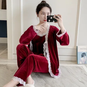 Burgundy Bride Bridesmaid Wedding Robe Set Spring&Autumn Velvet Pajamas Suit Women Velour Warm Soft 3PCS Sleepwear Shirt&Pants
Burgundy Bride Bridesmaid Wedding Robe Set Spring&Autumn Velvet Pajamas Suit Women Velour Warm Soft 3PCS Sleepwear Shirt&Pants