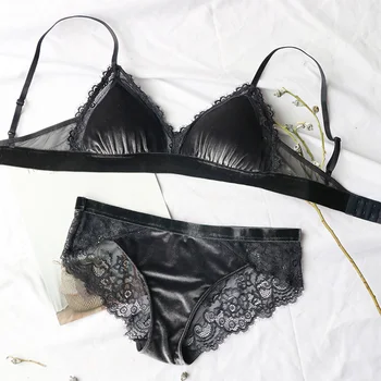 Women With Pants Lingerie Wide Brim Triangle Cup Gather Underwear Wire Free Bra Set Velvet Lace Adjustable Strap Soft Breathable
Women With Pants Lingerie Wide Brim Triangle Cup Gather Underwear Wire Free Bra Set Velvet Lace Adjustable Strap Soft Breathable