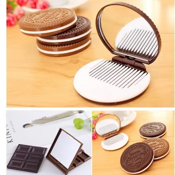 1PC at random color Women Makeup Tool Pocket Mirror Make up Mirror Mini Dark Brown Cute Chocolate Cookie Shaped With Comb T0435
1PC at random color Women Makeup Tool Pocket Mirror Make up Mirror Mini Dark Brown Cute Chocolate Cookie Shaped With Comb T0435
