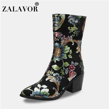 ZALAVOR Women Mid Calf Boots National Style Embroidery High Heel Boots Fall Winter Pointed Toe Office Shoes Women Size 34-44
ZALAVOR Women Mid Calf Boots National Style Embroidery High Heel Boots Fall Winter Pointed Toe Office Shoes Women Size 34-44