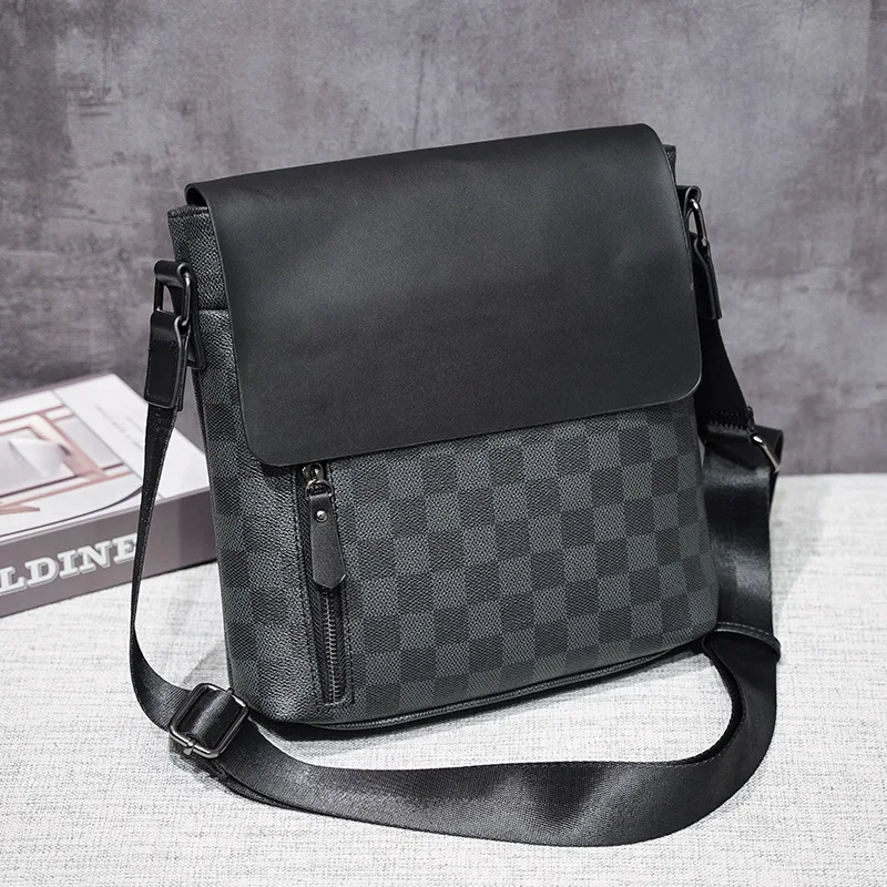 2020 New Messenger Bag Men's Shoulder Plaid Leather bags Flap Small male Crossbody bags for men Leather bags
2020 New Messenger Bag Men's Shoulder Plaid Leather bags Flap Small male Crossbody bags for men Leather bags