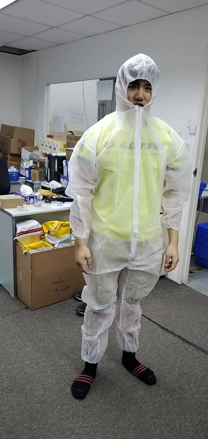 One Time Waterproof Oil-Resistant Protective Coverall for Spary Painting Decorating Clothes Overall Suit
One Time Waterproof Oil-Resistant Protective Coverall for Spary Painting Decorating Clothes Overall Suit