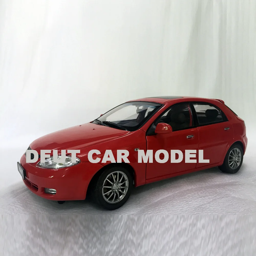 1:18 Alloy Toy Car Model HRV of Children's Toy Cars Original Authorized Authentic Kids Toys Gift
1:18 Alloy Toy Car Model HRV of Children's Toy Cars Original Authorized Authentic Kids Toys Gift