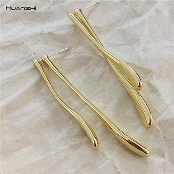 HUANZHI 2020 New Gold Metal Geometry Irregular Distortion Dual Purpose Long Stud Earrings Punk for Women Girls Party Jewelry 
HUANZHI 2020 New Gold Metal Geometry Irregular Distortion Dual Purpose Long Stud Earrings Punk for Women Girls Party Jewelry