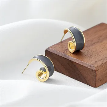 The new 2019 earrings geometric volume type restoring ancient ways earrings Contracted beautiful delicate earrings wholesale
The new 2019 earrings geometric volume type restoring ancient ways earrings Contracted beautiful delicate earrings wholesale