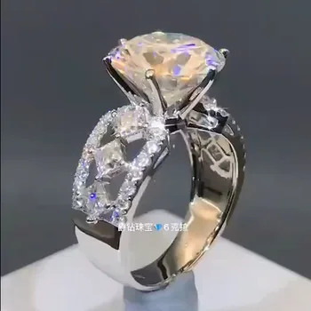 1 Carat 18K White Gold Moissanite Diamond Ring Hollow Out Flower Crown Women Wedding Party Engagement Anniversary Ring 1 Ct
1 Carat 18K White Gold Moissanite Diamond Ring Hollow Out Flower Crown Women Wedding Party Engagement Anniversary Ring 1 Ct