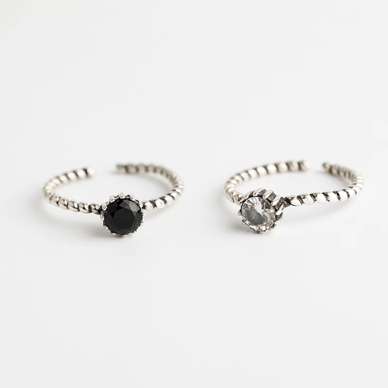 Retro Women Ring 925 Sterling Silver Jewelry Round Obsidian Zircon Gemstone Korean Style Open Wedding Ring Wholesale Accessories
Retro Women Ring 925 Sterling Silver Jewelry Round Obsidian Zircon Gemstone Korean Style Open Wedding Ring Wholesale Accessories