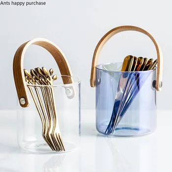 Nordic Style Golden Leaf Fruit Fork Transparent Glass Storage Jar Home Cake Dessert Fork Coffee Table Metal Fruit Toothpicks
Nordic Style Golden Leaf Fruit Fork Transparent Glass Storage Jar Home Cake Dessert Fork Coffee Table Metal Fruit Toothpicks