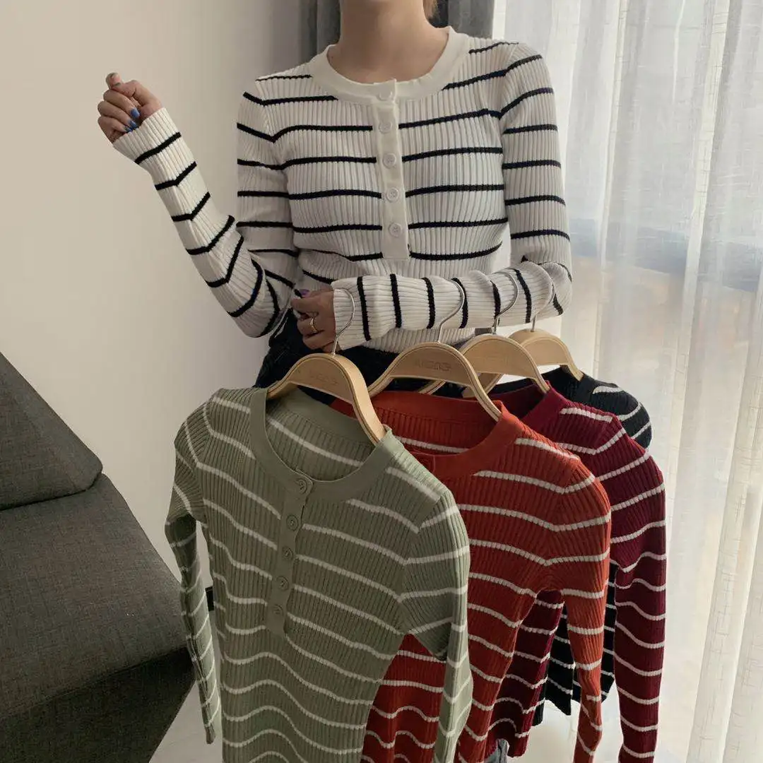 Winter Striped Sweater Women Jumpers Autumn Long Sleeve Casual O-neck Buttons Slim Female Knitwear Tops JK313
Winter Striped Sweater Women Jumpers Autumn Long Sleeve Casual O-neck Buttons Slim Female Knitwear Tops JK313