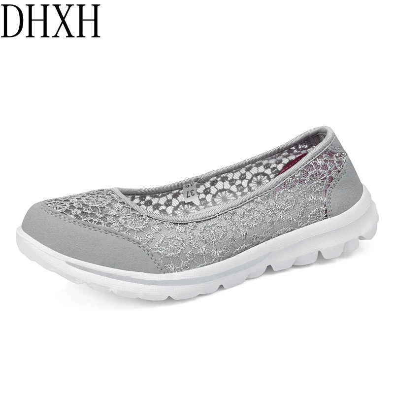 Summer hollowed out old Beijing cloth shoes lightweight non-slip one pedal lazy shoes comfortable lace shoes
Summer hollowed out old Beijing cloth shoes lightweight non-slip one pedal lazy shoes comfortable lace shoes
