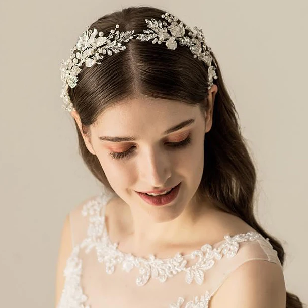 Pearl Rhinestones Tiara Crown Silver Elegant Hairband Headband Leaf Headdress For Bride Wedding Hair Accessories Bridal Jewelry
Pearl Rhinestones Tiara Crown Silver Elegant Hairband Headband Leaf Headdress For Bride Wedding Hair Accessories Bridal Jewelry
