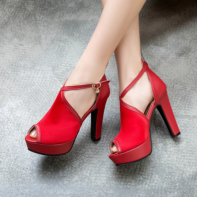 2019 Summer Cross Ankle Strap Peep Toe High Heels Pumps Ladies Red Black Party Shoes Sexy Womens Sandals Plus Size 34-45
2019 Summer Cross Ankle Strap Peep Toe High Heels Pumps Ladies Red Black Party Shoes Sexy Womens Sandals Plus Size 34-45